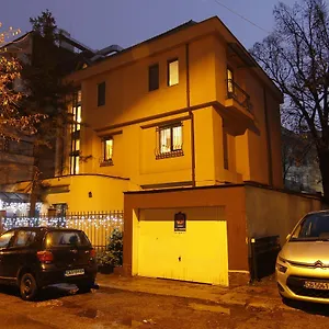 Guest Nexus Apartment Sofia